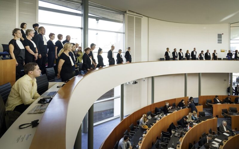Op 21 september 2026 stonden we recht in het Brussels parlement.